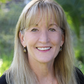 Holly Cook - resized